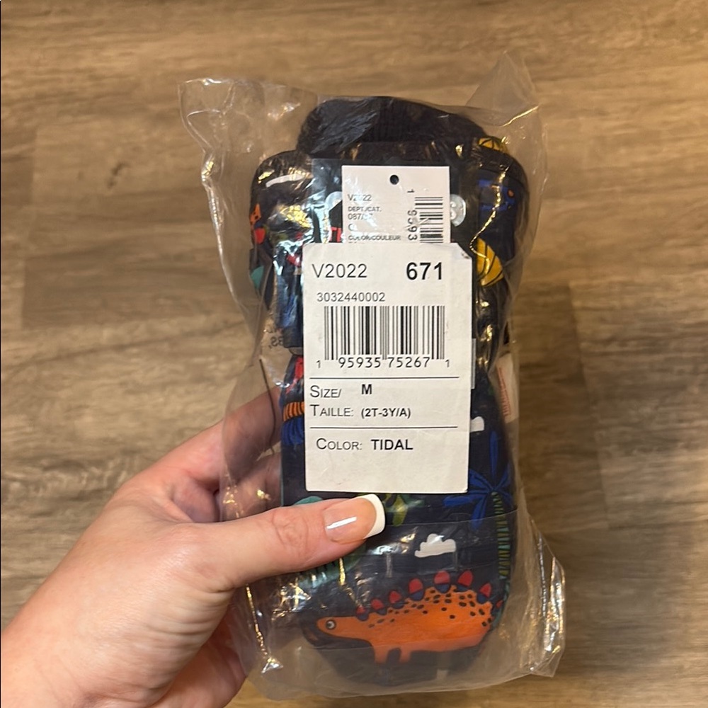 Dinosaur Print Snow Mittens